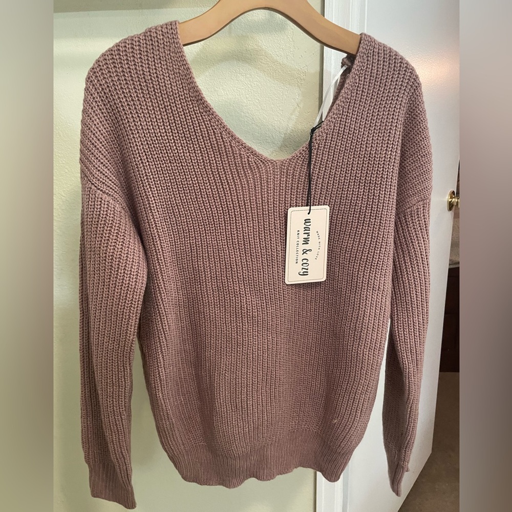 Love tree sweater